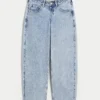 Low-Rise Light Wash Tapered Baggy Jeans Low-Rise Light Wash Tapered Baggy Jeans