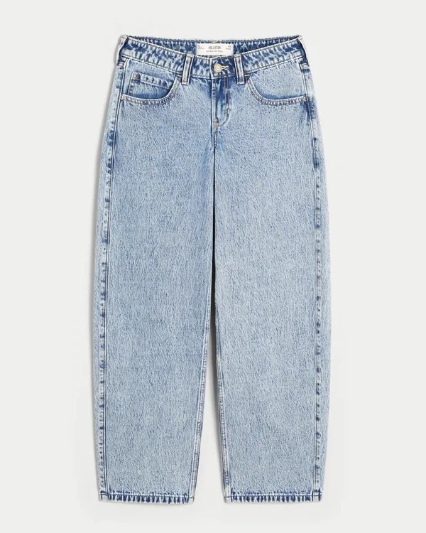 Low-Rise Light Wash Tapered Baggy Jeans Low-Rise Light Wash Tapered Baggy Jeans