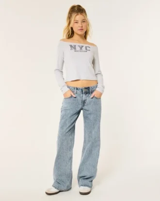 Low-Rise Medium Wash Baggy Jeans