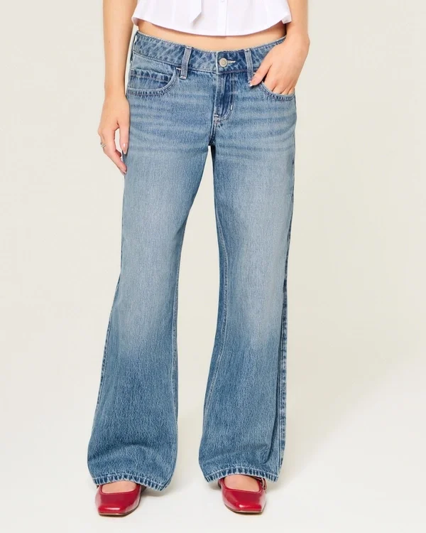 Low-Rise Medium Wash Baggy Jeans Low-Rise Medium Wash Baggy Jeans