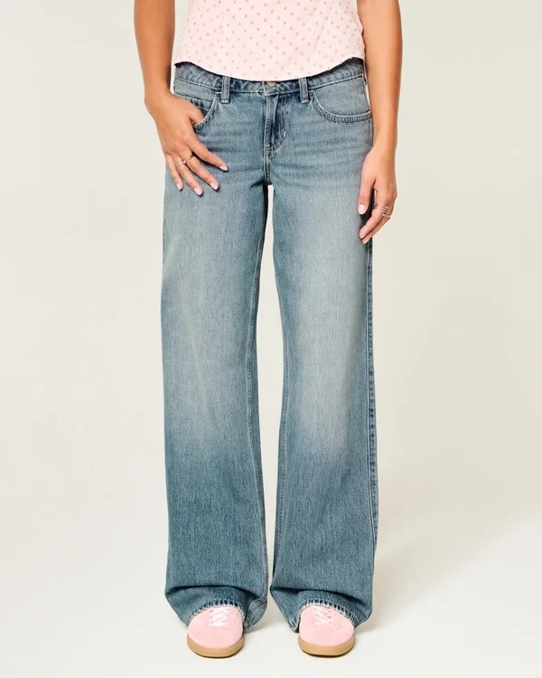 Low-Rise Medium Wash Baggy Jeans Low-Rise Medium Wash Baggy Jeans