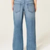 Low-Rise Medium Wash Baggy Jeans Low-Rise Medium Wash Baggy Jeans
