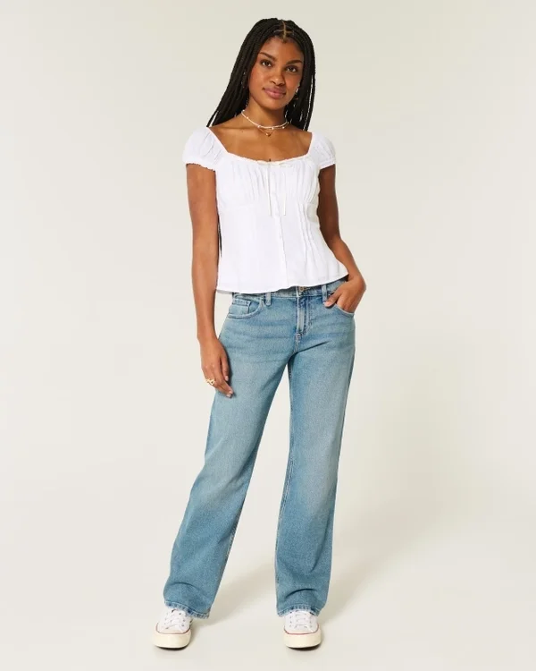 Low-Rise Medium Wash Relaxed Straight Jeans Low-Rise Medium Wash Relaxed Straight Jeans