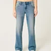 Low-Rise Medium Wash Relaxed Straight Jeans Low-Rise Medium Wash Relaxed Straight Jeans