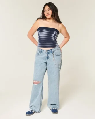 Low-Rise Ripped Light Wash Baggy Jeans Low-Rise Ripped Light Wash Baggy Jeans