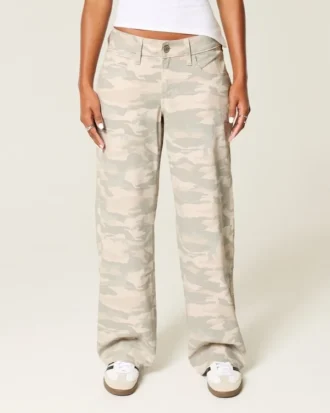 Low-Rise Y2K Camo Baggy Jeans