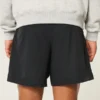 Mid-Thigh Hybrid Active Shorts