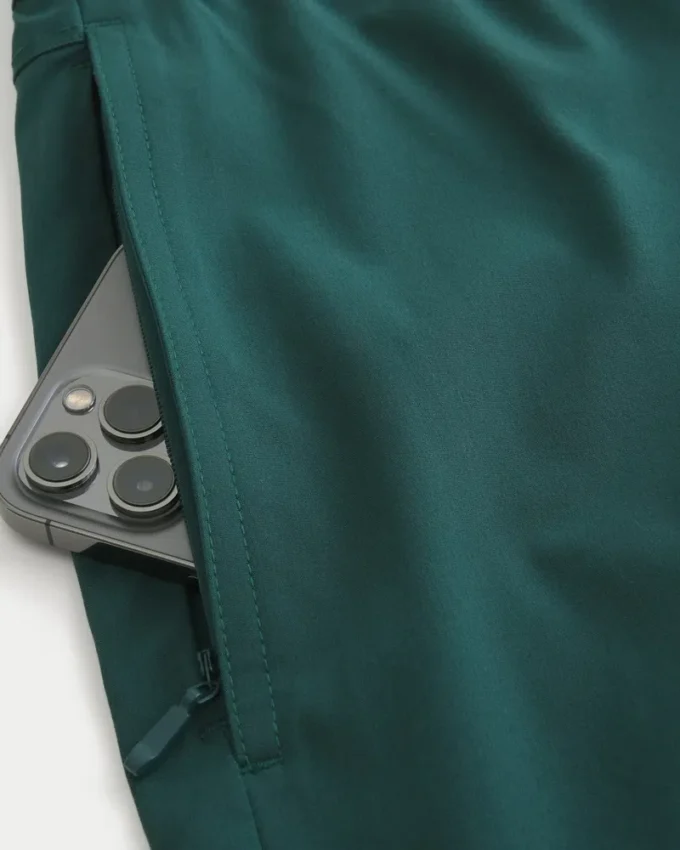 Mid-Thigh Hybrid Active Shorts