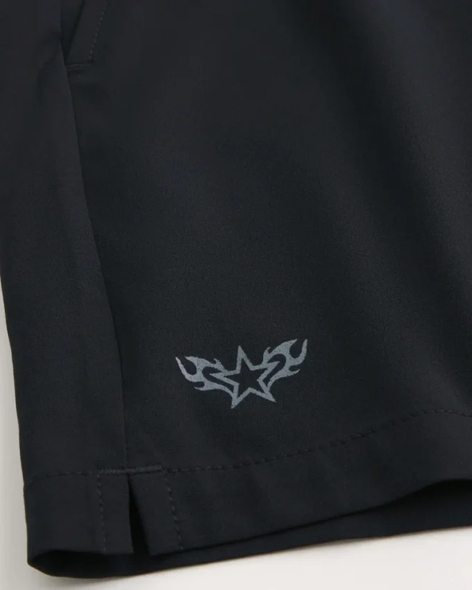 Mid-Thigh Logo Active Shorts