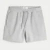 Mid-Thigh Loose Fleece Shorts