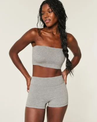 Must-Have Basics Shortie