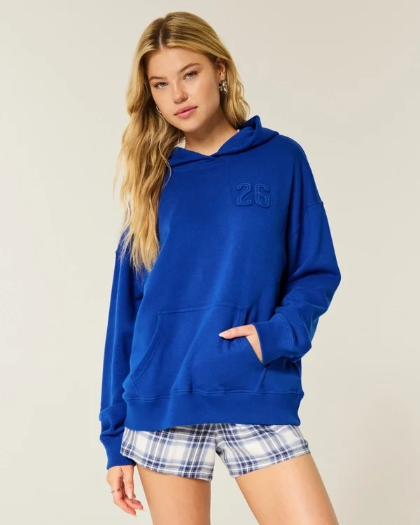 Oversized Class of ’26 Graphic Hoodie Oversized Class of ’26 Graphic Hoodie