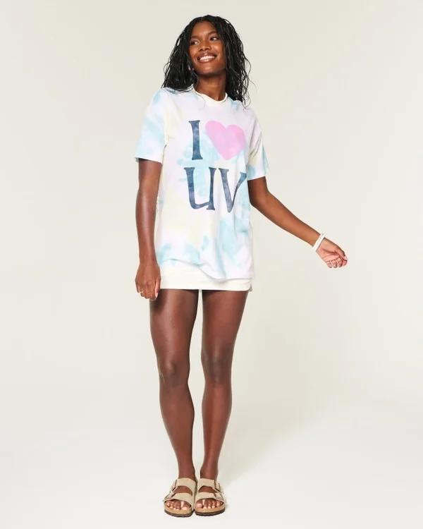 Oversized Tie-Dye I Heart UV Graphic Tee Oversized Tie-Dye I Heart UV Graphic Tee