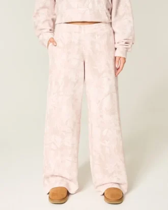 Pink Camo Baggy Sweatpants