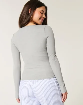 Ribbed Seamless Fabric Long-Sleeve Top