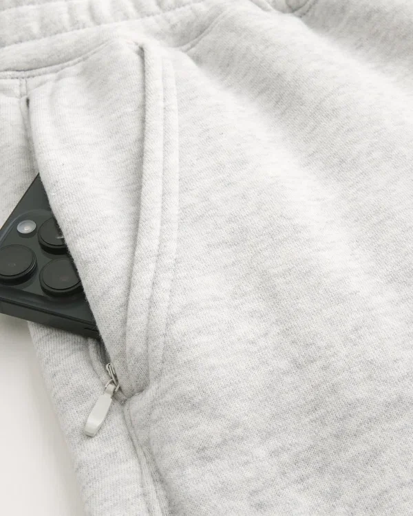 The Ohio State University Buckeyes Graphic Baggy Cinch Fleece Joggers The Ohio State University Buckeyes Graphic Baggy Cinch Fleece Joggers