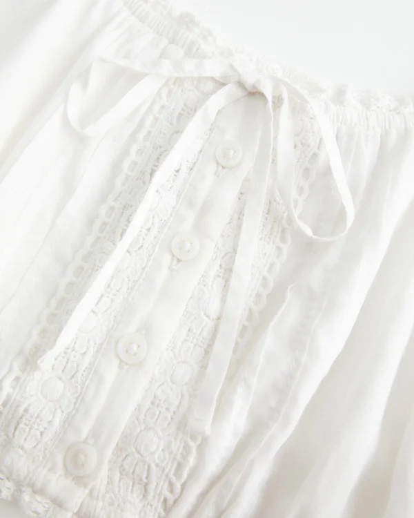 Three-Quarter Sleeve Mini Crop Top Three-Quarter Sleeve Mini Crop Top