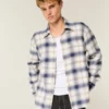 University of Michigan Wolverines Graphic Flannel Shirt