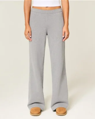 Wide-Leg Sweatpants Wide-Leg Sweatpants