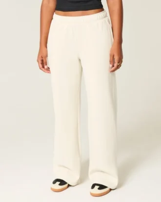 Wide-Leg Sweatpants Wide-Leg Sweatpants